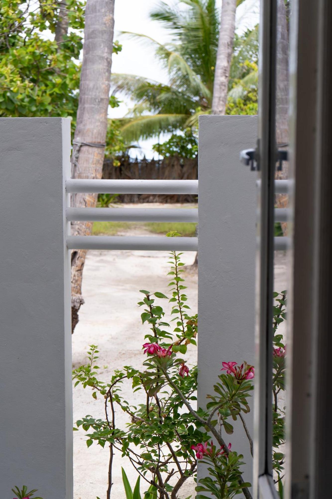 Hotel Vaali Maldives Island Escapes & Dive Felidhoo Zewnętrze zdjęcie
